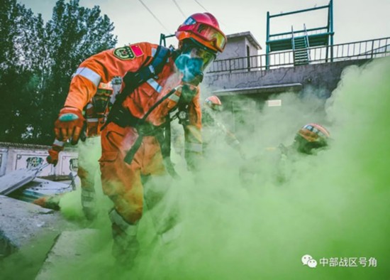 工兵|争分夺秒，“生死营救”练硬功！