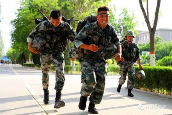 精品课|给政委讲故事的士兵，带火了“精品课”！