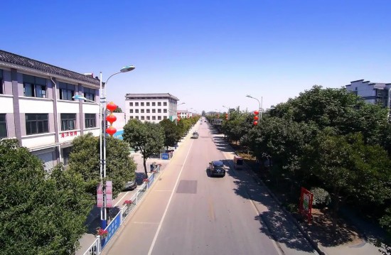 农村公路■江苏铜山：路，路，通！
