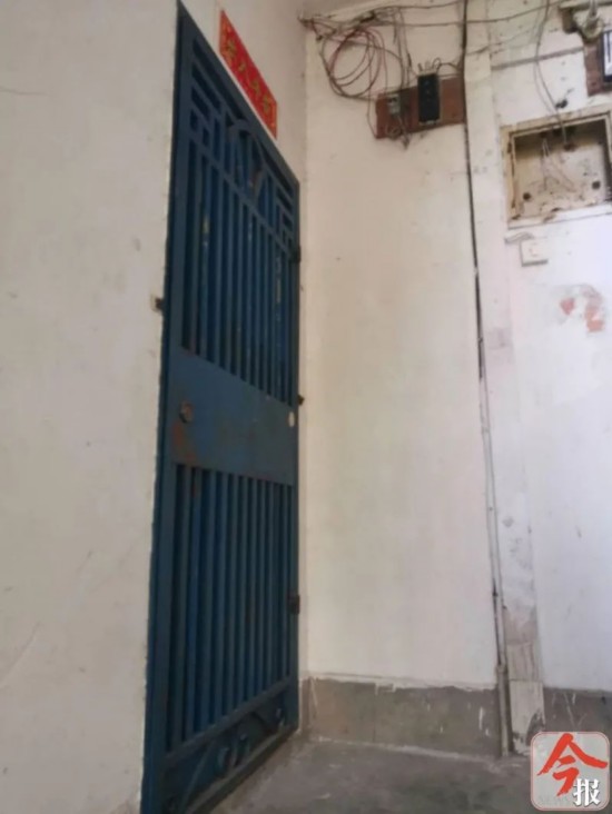 警方|柳州一出租房内天花板滴血,警方确认楼上住户已死亡多时