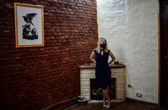 排练|世界探戈锦标赛在即 舞者戴口罩排练