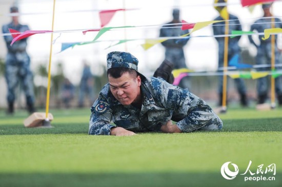 纲要|40度下苦练兵 军心始终向打赢