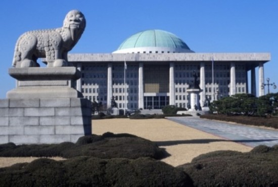 执政党|韩国执政党党首自我隔离：曾接触确诊记者 国会大楼被封