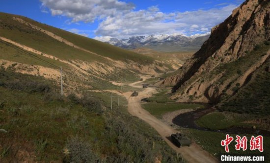 西藏军区|西藏军区某旅开展昼夜全装全要素拉动演练