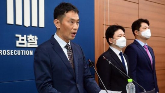 李在镕|李在镕等11位三星集团高层人员涉嫌渎职等罪名被起诉