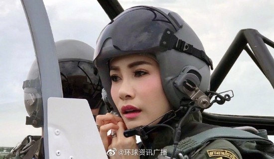 泰国国王|泰媒：泰国国王恢复诗妮娜王室头衔