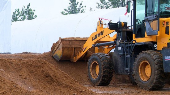 [农业废弃物]农业废弃物变“金色资源” 江苏邳州：推进“无废城市”建设