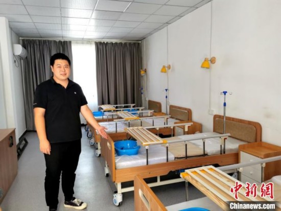 湖北襄阳：万余&ldquo;双报到&rdquo;党员下沉社区解民困