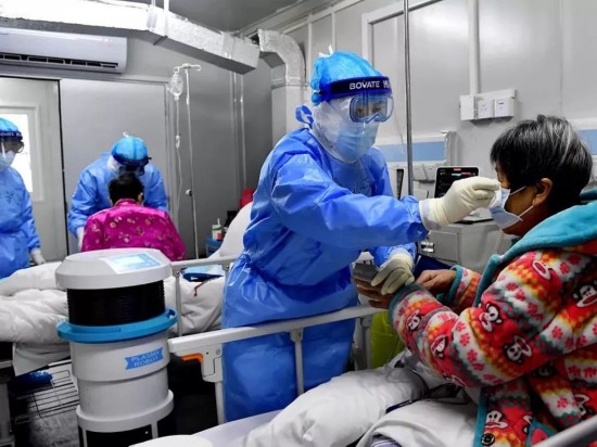 战区|3个月，20张图，记录白衣战士“战疫”温暖瞬间