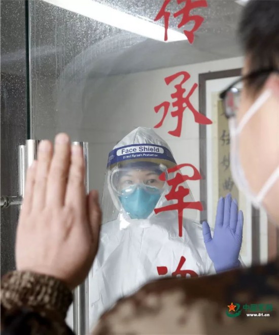战区|3个月，20张图，记录白衣战士“战疫”温暖瞬间