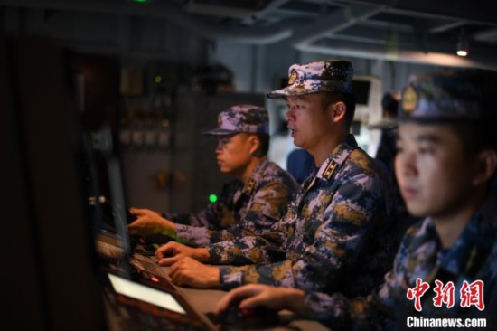 编队|海军第35批护航编队组织实际使用武器训练