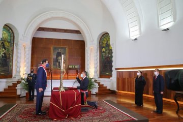 △新内政部长塞萨尔&middot;瓦尔加斯宣誓就职