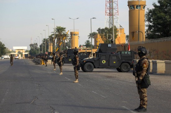 袭击|伊拉克一天发生3起针对西方目标的袭击 伊官员认为或由于国内矛盾