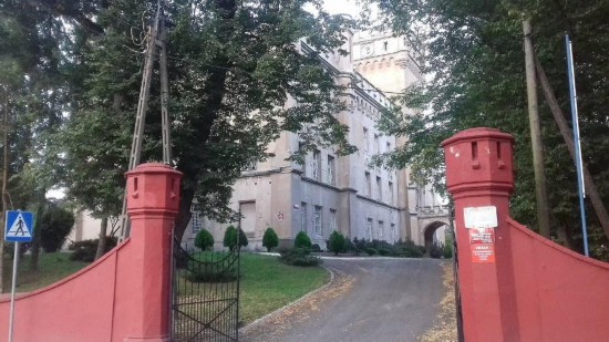 新冠|波兰一养老院暴发聚集性疫情 超百人感染新冠病毒