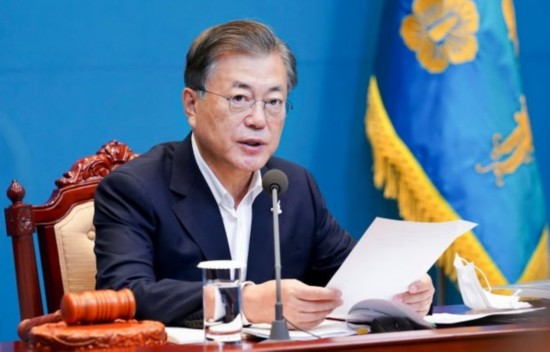 丁世均|韩国总理室发生疫情：总理被紧急隔离 前一天曾见文在寅