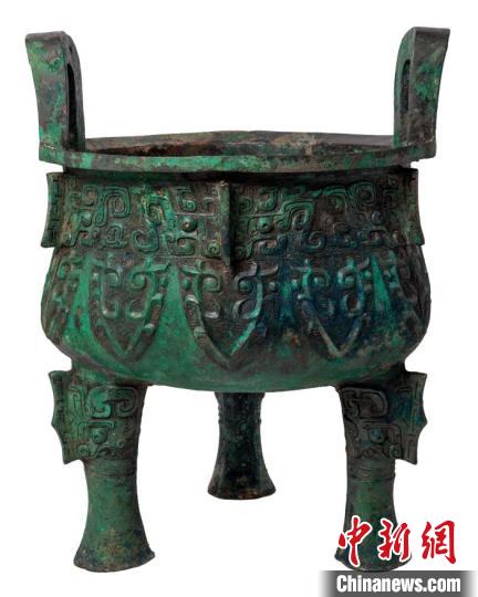 伯作彝鼎，西周时期文物。山西省公安厅供图