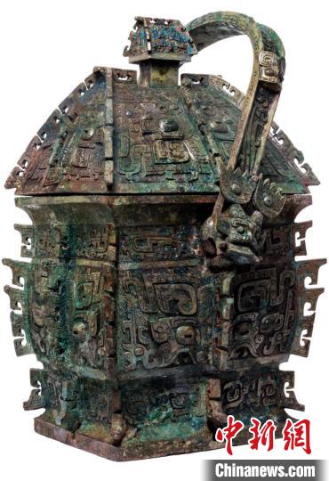 义方彝，西周时期文物。山西省公安厅供图