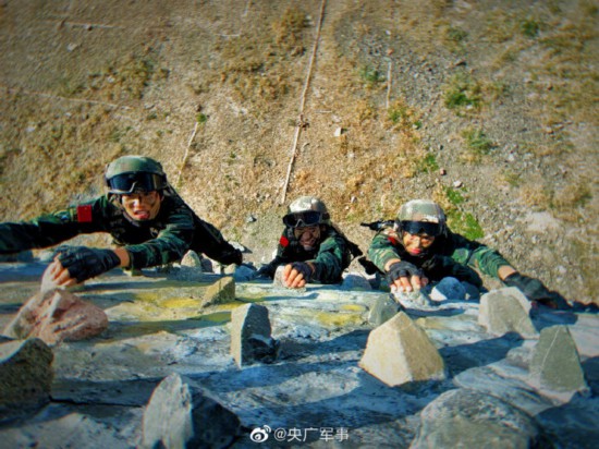 队员|武警反恐特战队员,血性突击!