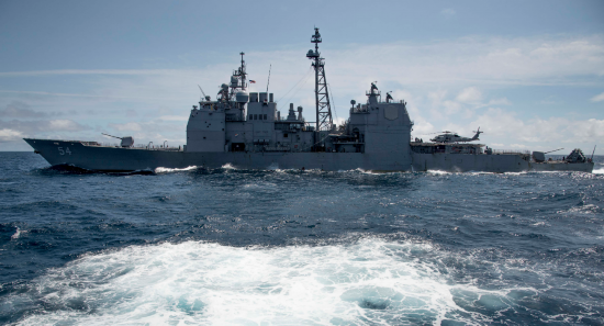 安提塔姆|美军神盾舰在关岛附近发射导弹 击中一艘护卫舰