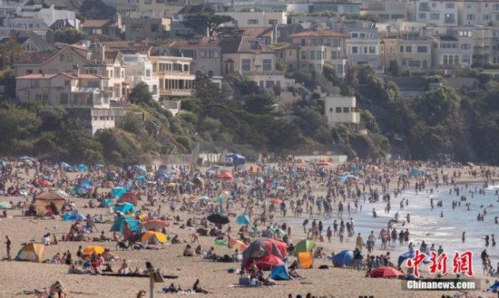 流感|流感季来临美22州疫情猛抬头 未来3个月15万人或死于新冠？