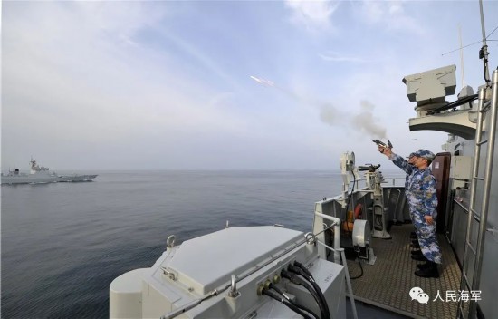 亚丁湾|海军第三十五、三十六批护航编队在亚丁湾完成任务交接