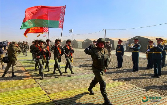 部队官兵|“高加索-2020”战略演习闭幕，参演部队接受沙场检阅