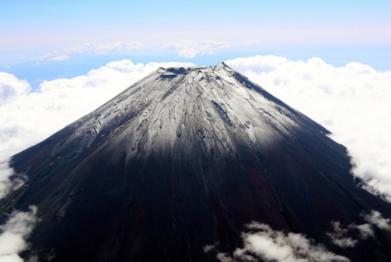 富士山|富士山“初冠雪” 比去年早了24天