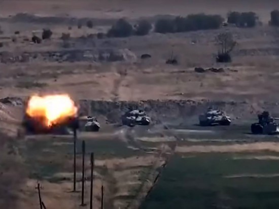 亚美尼亚|战事升级!亚美尼亚实行戒严令 限制18至55岁男性出境