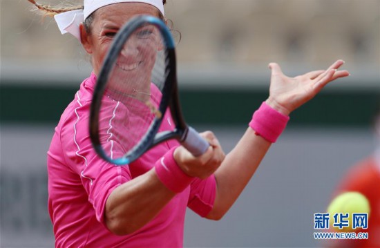 （体育）（4）网球——法网：阿扎伦卡止步第二轮
