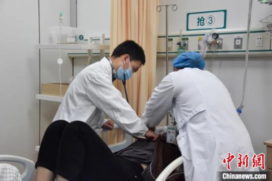 阖家团圆时刻的&ldquo;特殊面孔&rdquo;：用一份坚守换一方安宁