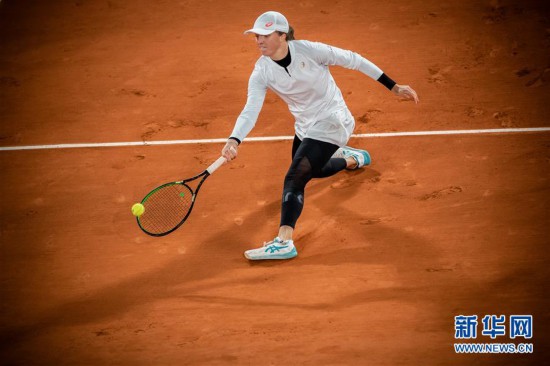 （体育）（9）网球&mdash;&mdash;法网：斯维亚特克晋级四强