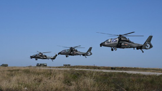 试训|陆军某试验训练区首次完成跨域实弹射击试训任务