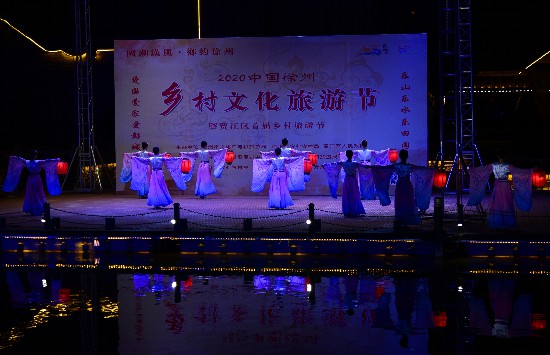 金饭碗■徐州贾汪：潘安湖畔，船橹“摇”出乡村旅游新活力|走向我们的小康生活