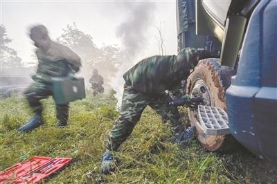 演练|保障尖兵砥砺硬功——火箭军某综合保障团实战化演练影像