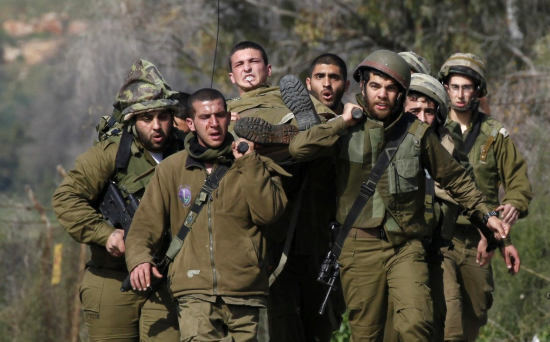 以色列国防军|以色列两支连队为在食堂抢饭而发生群殴，期间还有士兵给枪上膛