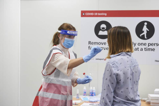 快速检测|英国希思罗机场为旅客提供快速新冠检测 费用103美元