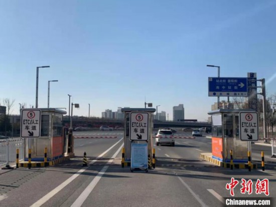 山西太原把ETC收费技术引入高铁站停车交费快至0.27秒