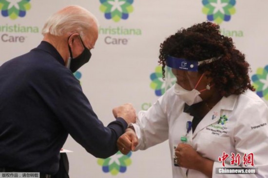 拜登|拜登上任连续三天签署政令聚焦抗疫