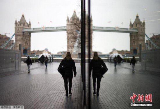 集中隔离|英国考虑强制入境旅客集中隔离 内阁将开会讨论