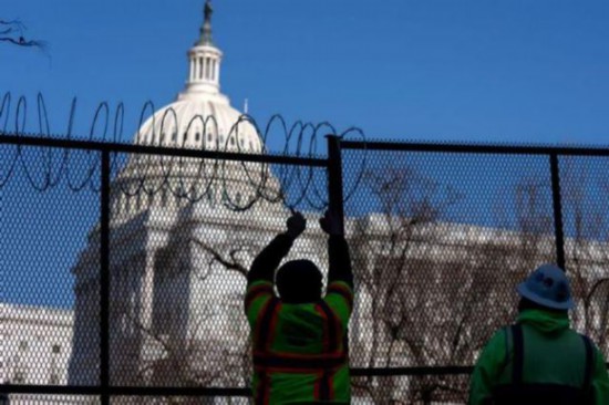 围栏|骚乱后美国会大厦“回不到从前”?警方高官:该设立永久围栏