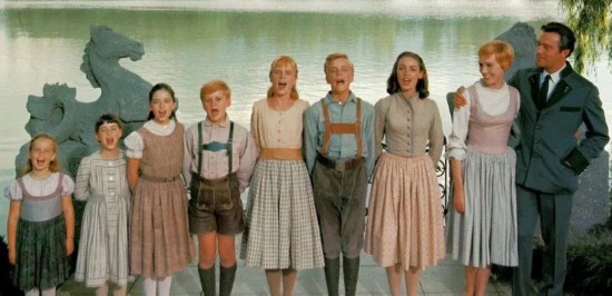 雪绒花|巨星陨落！《音乐之声》男主角“冯·特拉普上校”家中去世，终年91岁