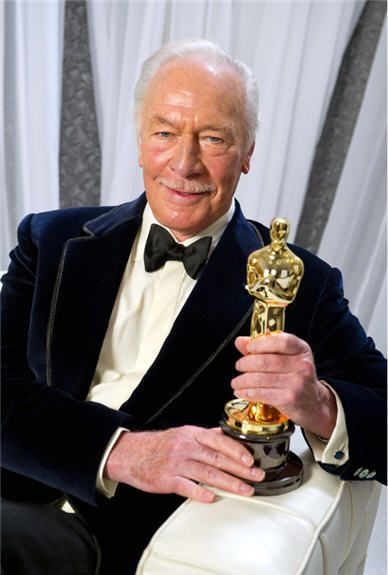 雪绒花|巨星陨落！《音乐之声》男主角“冯·特拉普上校”家中去世，终年91岁