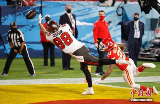 超级碗|美国坦帕湾海盗队夺得第55届“超级碗”冠军 汤姆·布雷迪获第5个MVP