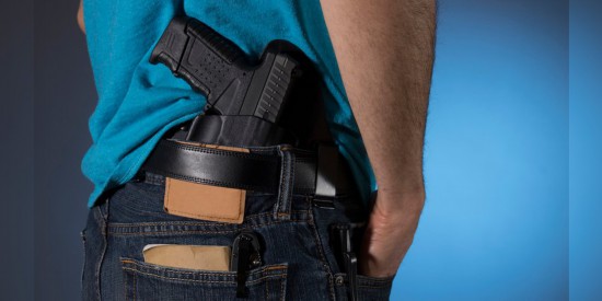 持枪|美印第安纳州众院投票通过取消持枪执照决议 警方：置社区安全于不顾