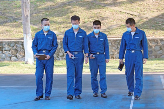 战区|南部战区海军航空兵某旅组织节后开飞训练