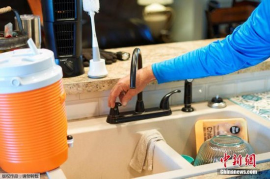 拜登|拜登赴得州了解灾后恢复情况 敦促美国人继续防疫