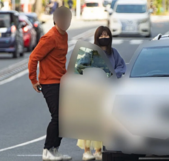 福原爱|日媒拍到福原爱与帅气男子“约会”后一起前往酒店，本人回应