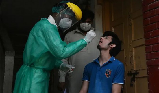 巴基斯坦|多人新冠检测呈阳性 巴基斯坦暂停板球联赛