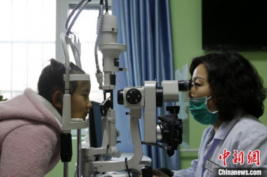 “角膜移植西部行”缓解中国西部地区角膜稀缺现状