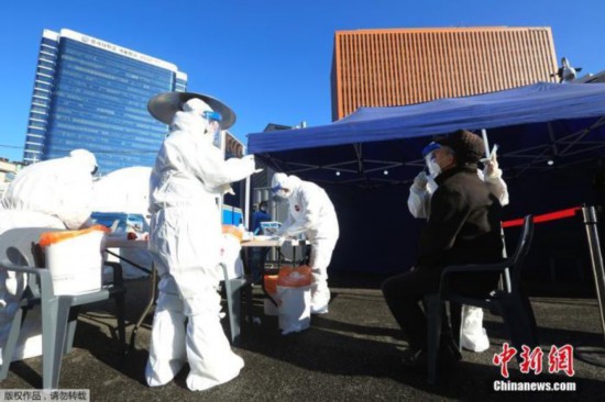 不良反应|韩国近6000人接种新冠疫苗后现不良反应 15人死亡